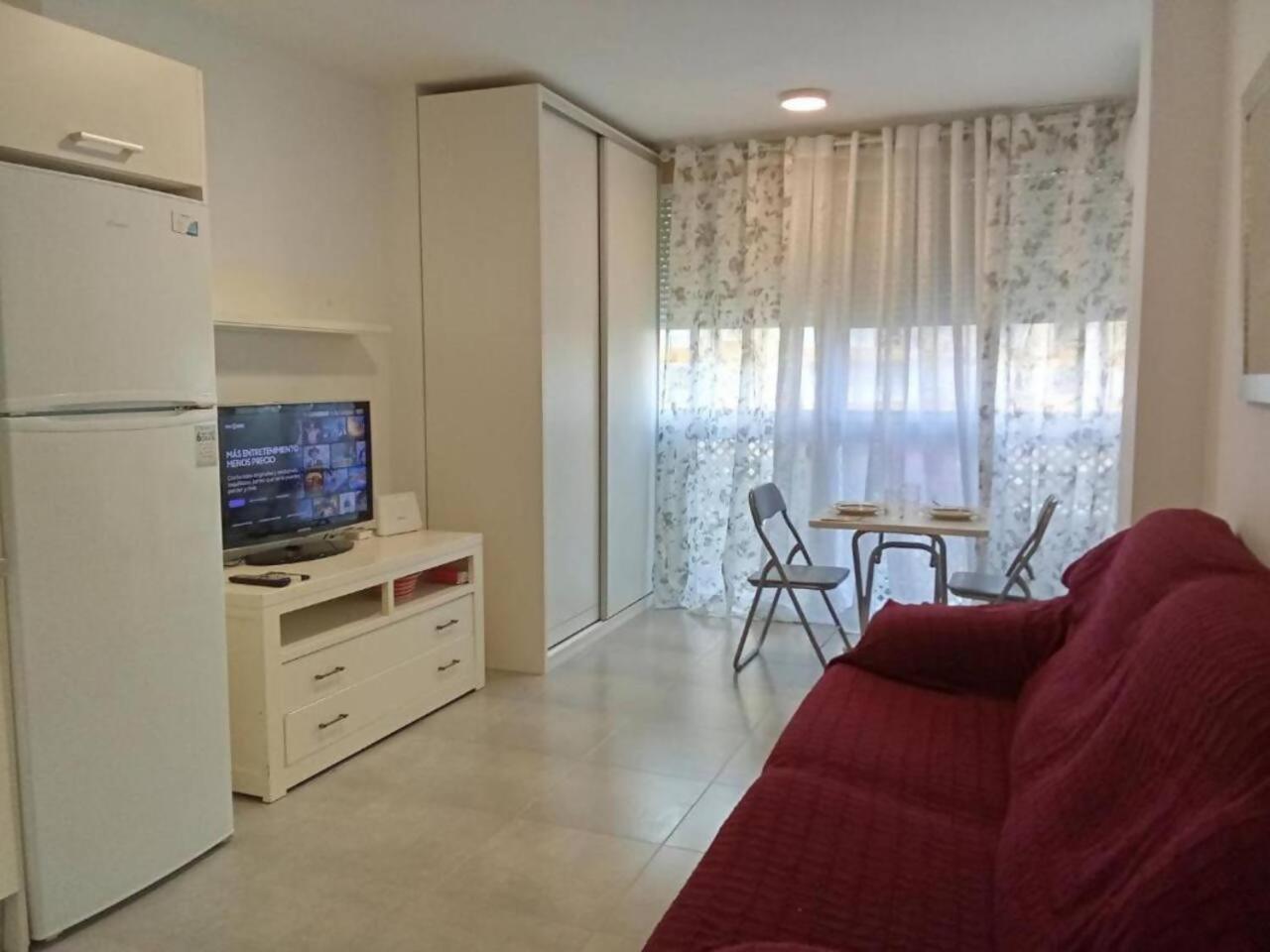Apto 100 M Playa Piscina Wifi 1 Hab Appartement *